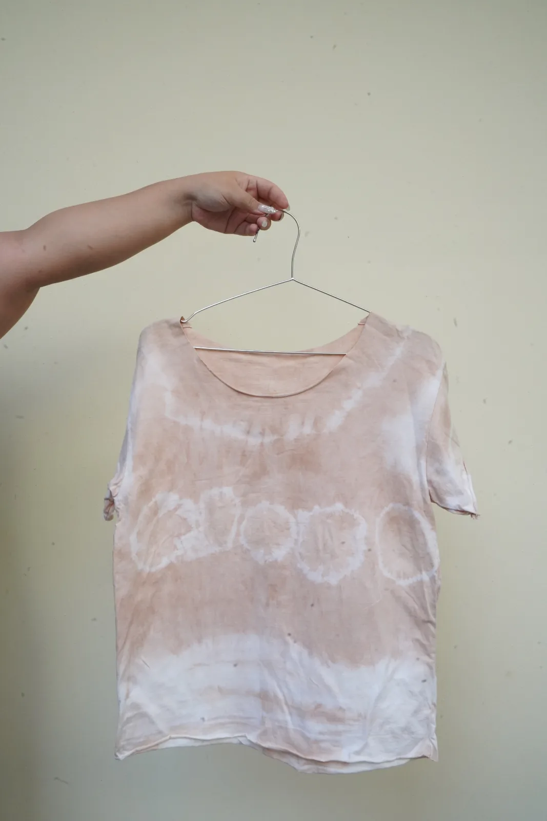 เสื้อมัดย้อมดิน
