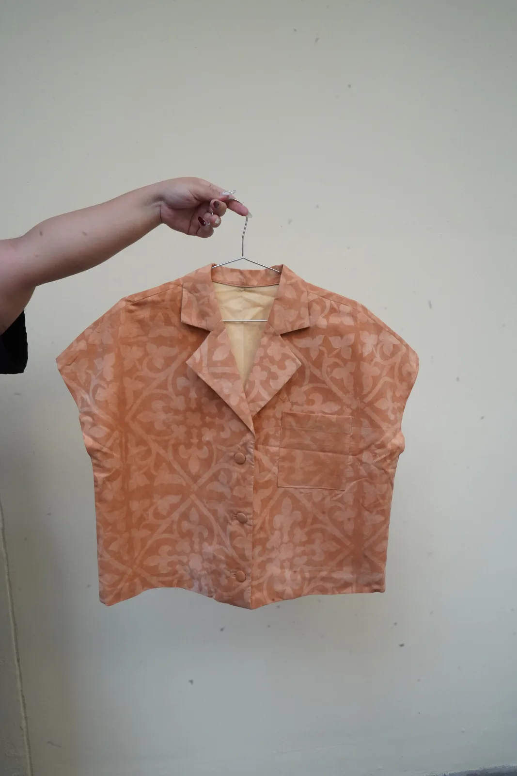 เสื้อคอปกย้อมดิน
